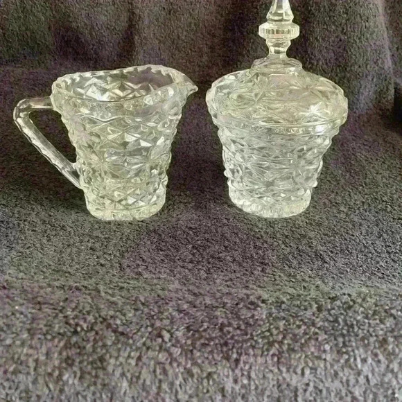 VINTAGE 1980s SHAMROCK
SUGAR and CREAMER - Picture 6 of 11